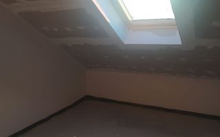 Casa de vanzare tip duplex in cartierul Europa,zona Bibescu - Poză 18