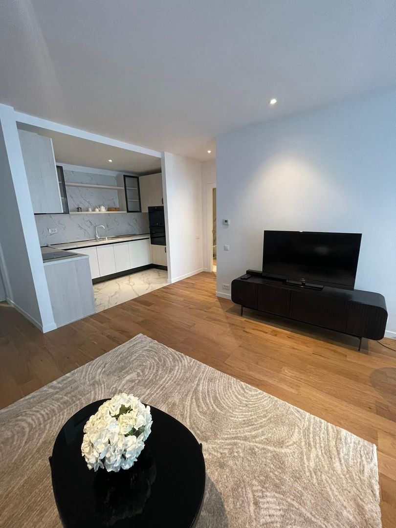 APARTAMENT SUPERB | 2 CAMERE | ONE COTROCENI PARK - Poză 3