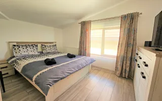 Apartament spatios cu 10 camere si parcare de inchiriat, Borhanci! - Poză 20