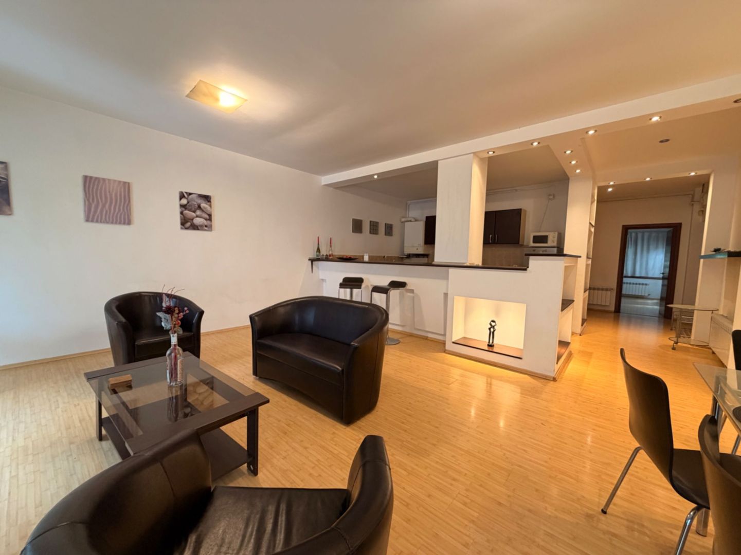 APARTAMENT 2 CAMERE | 76MP UTILI | BLOC 2009 - Poză 1