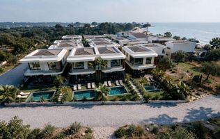Emerald Island B, Thasos, Grecia