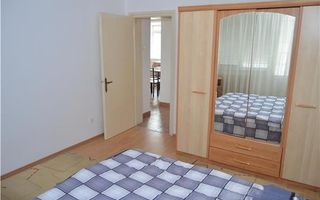 Apartament 3 camere - ultracentral - Medicina - Centrala Proprie - Poză 2