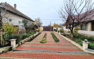 Casa individuala spatioasa, renovata total pe parter I Recas | COM 0% - Poză 14