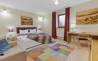 Garsoniera renovata - investitie, centru vechi - Brasov - Poză 1