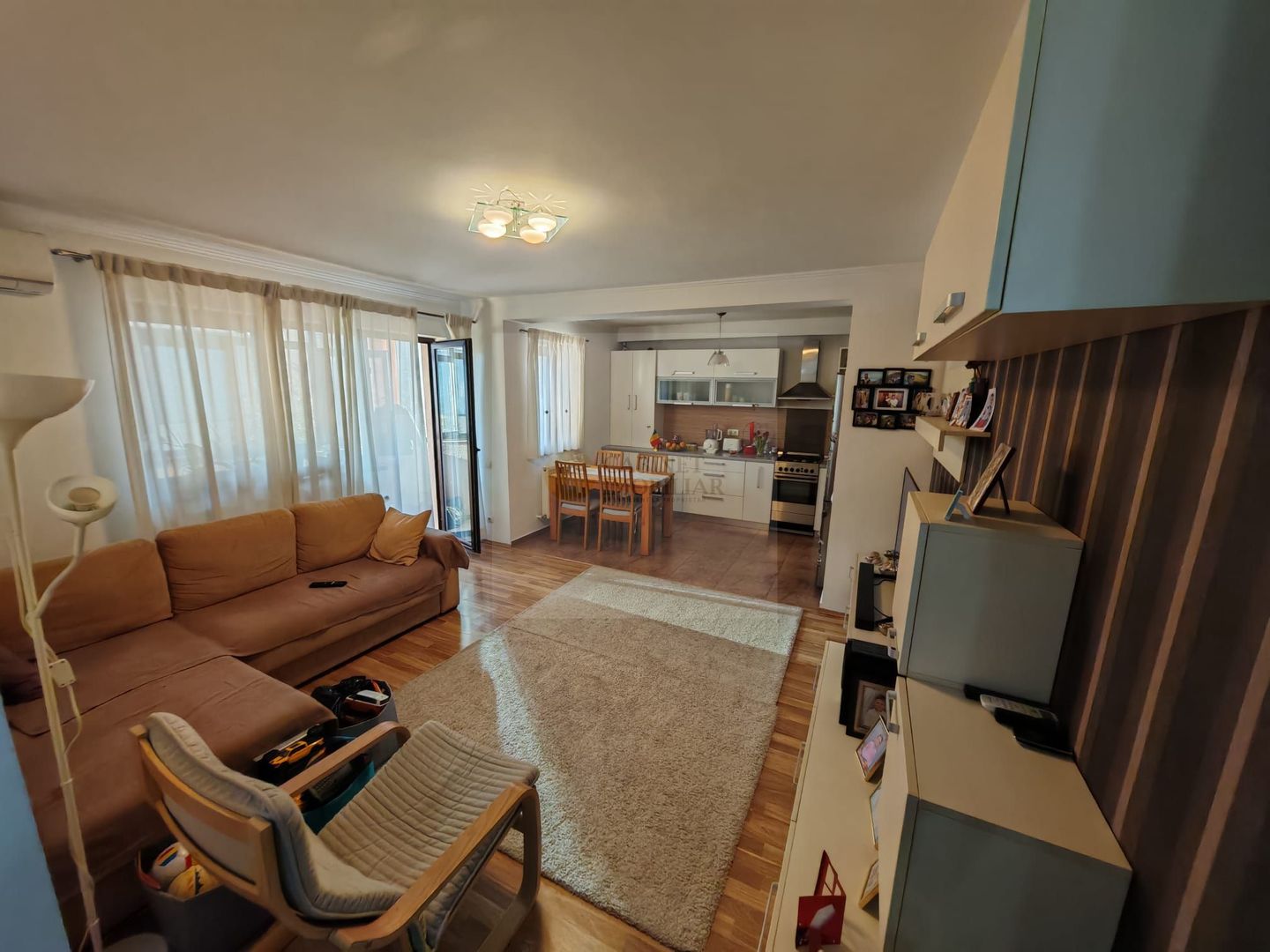 Apartament 3 camere | Parcare | Mobilat și utilat - Poză 1