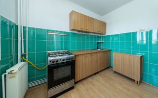 Triaj-Apartament 2 camere 55mp - Poză 7