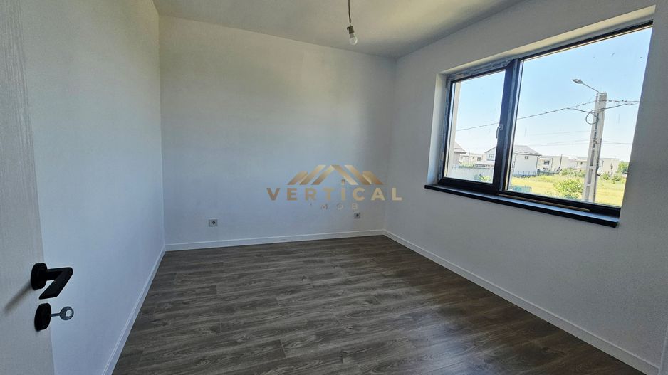 Casa individuala 4 camere | curte amenajata | comuna Berceni - Poză 15