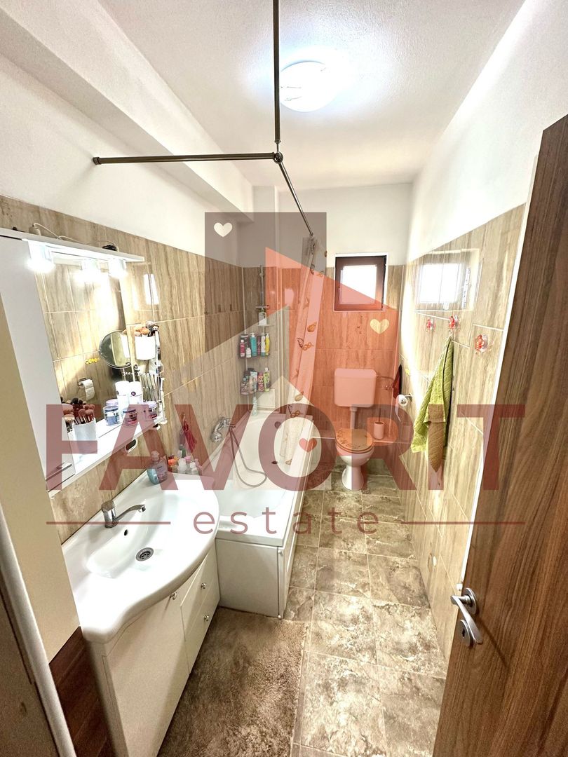 Spatios. Mobilat si utilat. Model cu 2 bai. - Poză 13