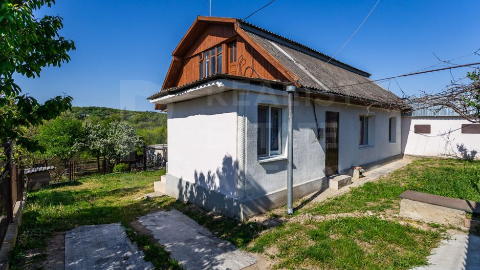 Vânzare casa/vila, 90 mp, sat Bic - Poză 2