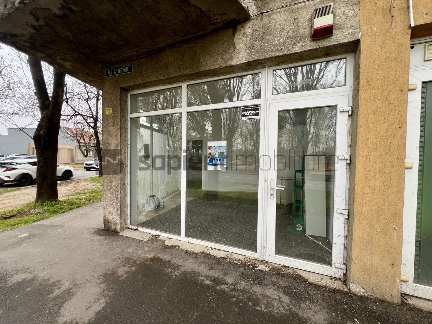 Sapient | Spațiu comercial _ Piața 22 Decembrie, Oradea - Poză 4