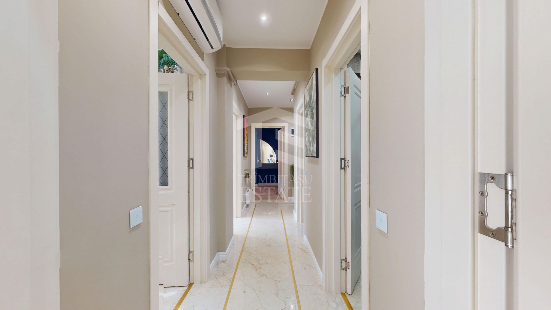 Apartament Top Class 5 ultramodern cu parcare subterana - Poză 7
