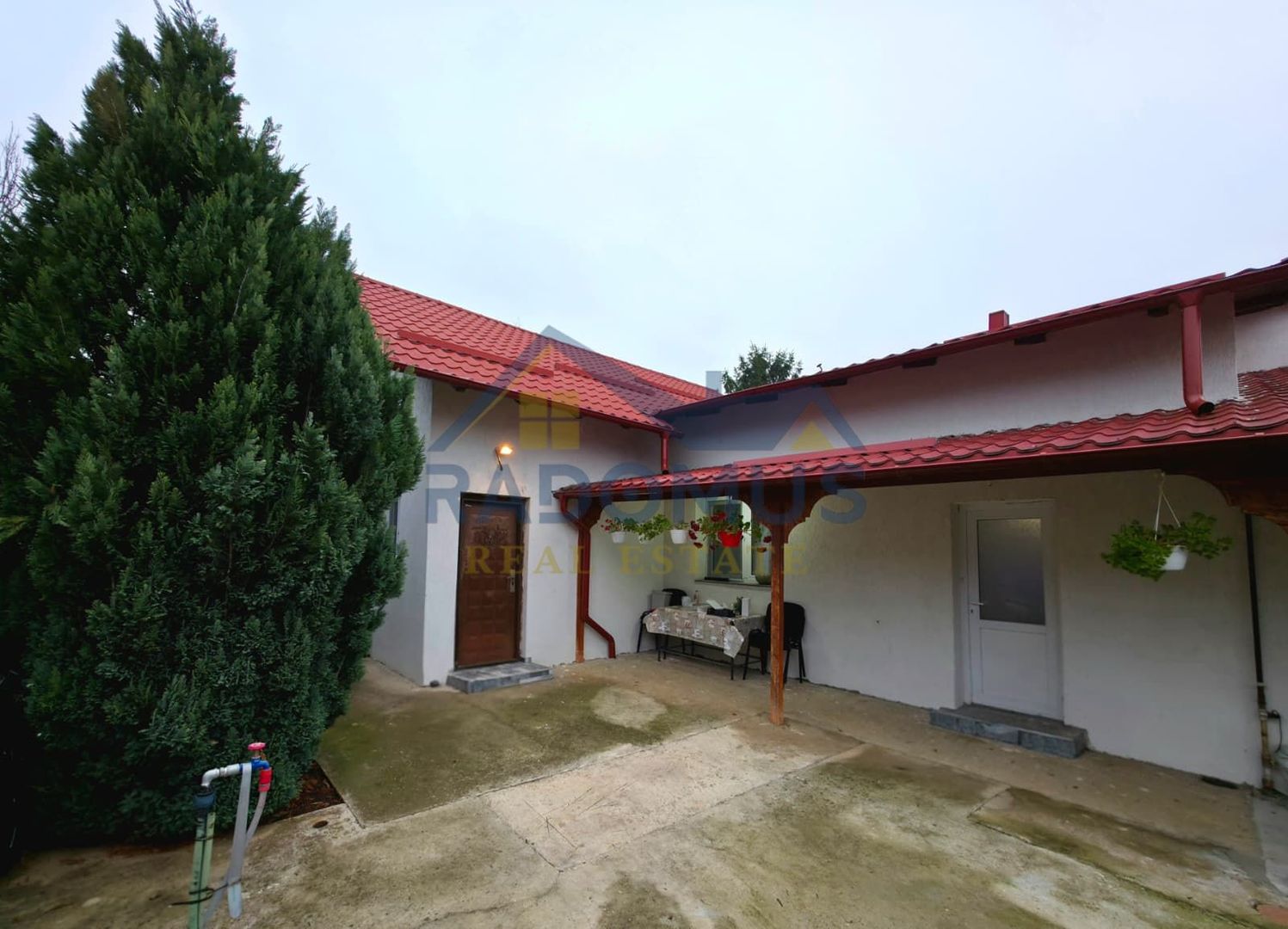 Casă Ploiești – Strada Arborilor nr. 59 -400 mp Teren -4 Camere - Poză 4