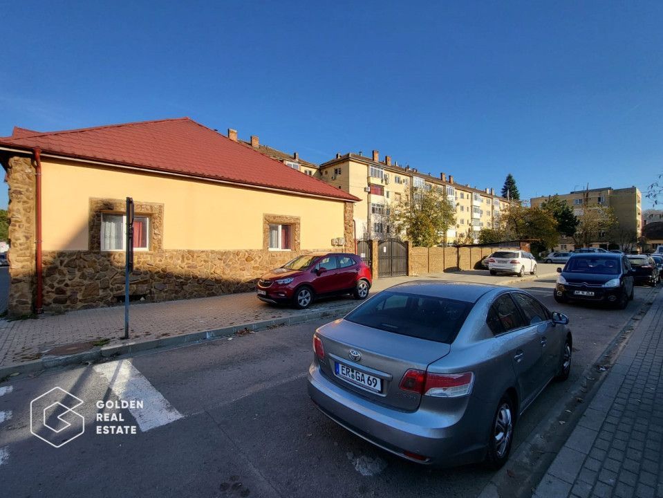 Casa cu teren de 842 mp, oras Lipova - Poză 2