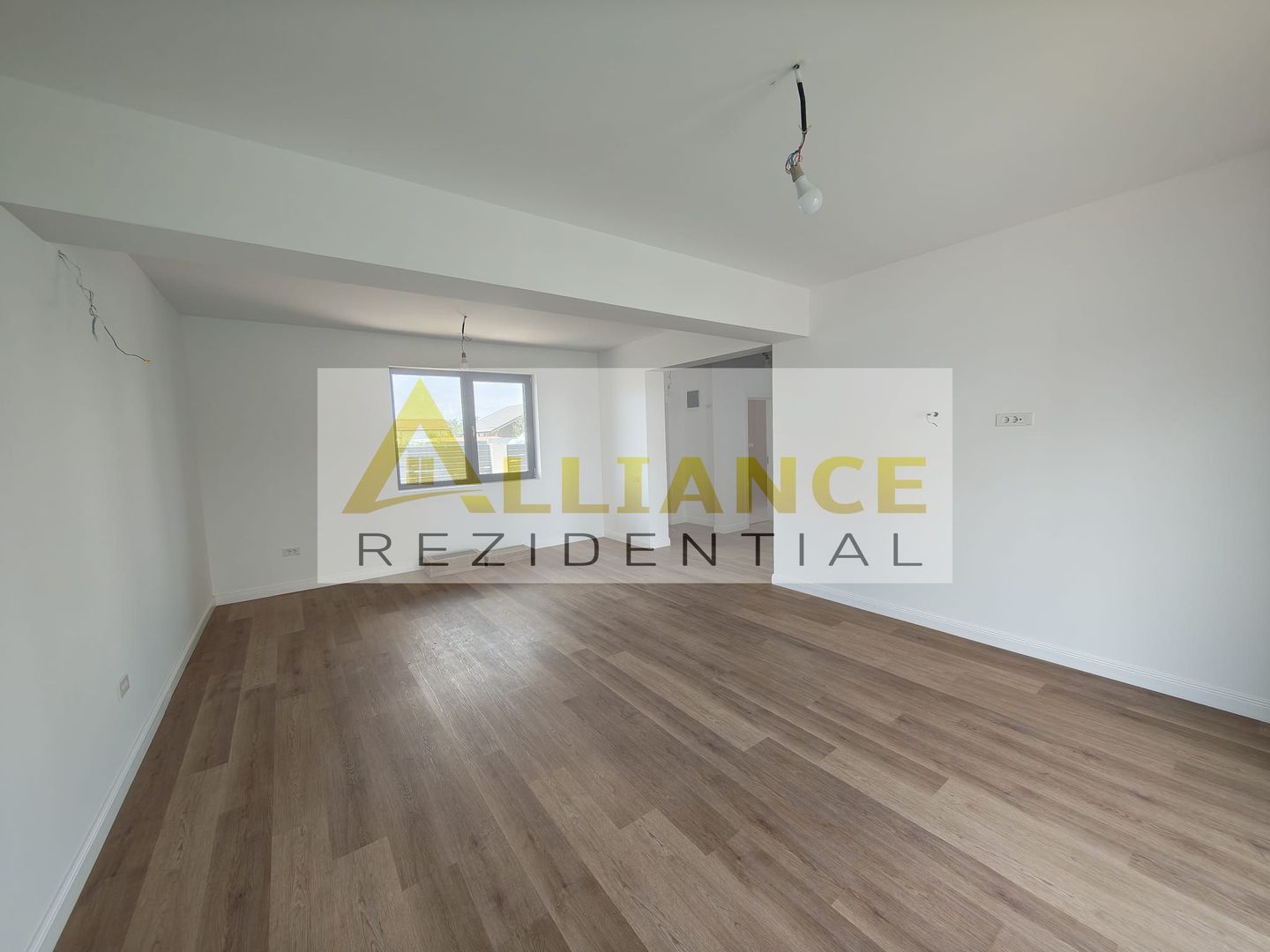 Casa P+M moderna | 4 dormitoare | 117 mp utili | Str. Aviatorilor - Poză 11