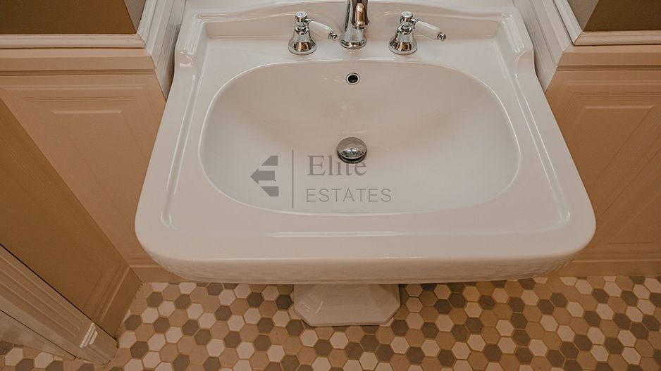 Apartament exclusivist cu garaj ultracentral in Oradea - Poză 14