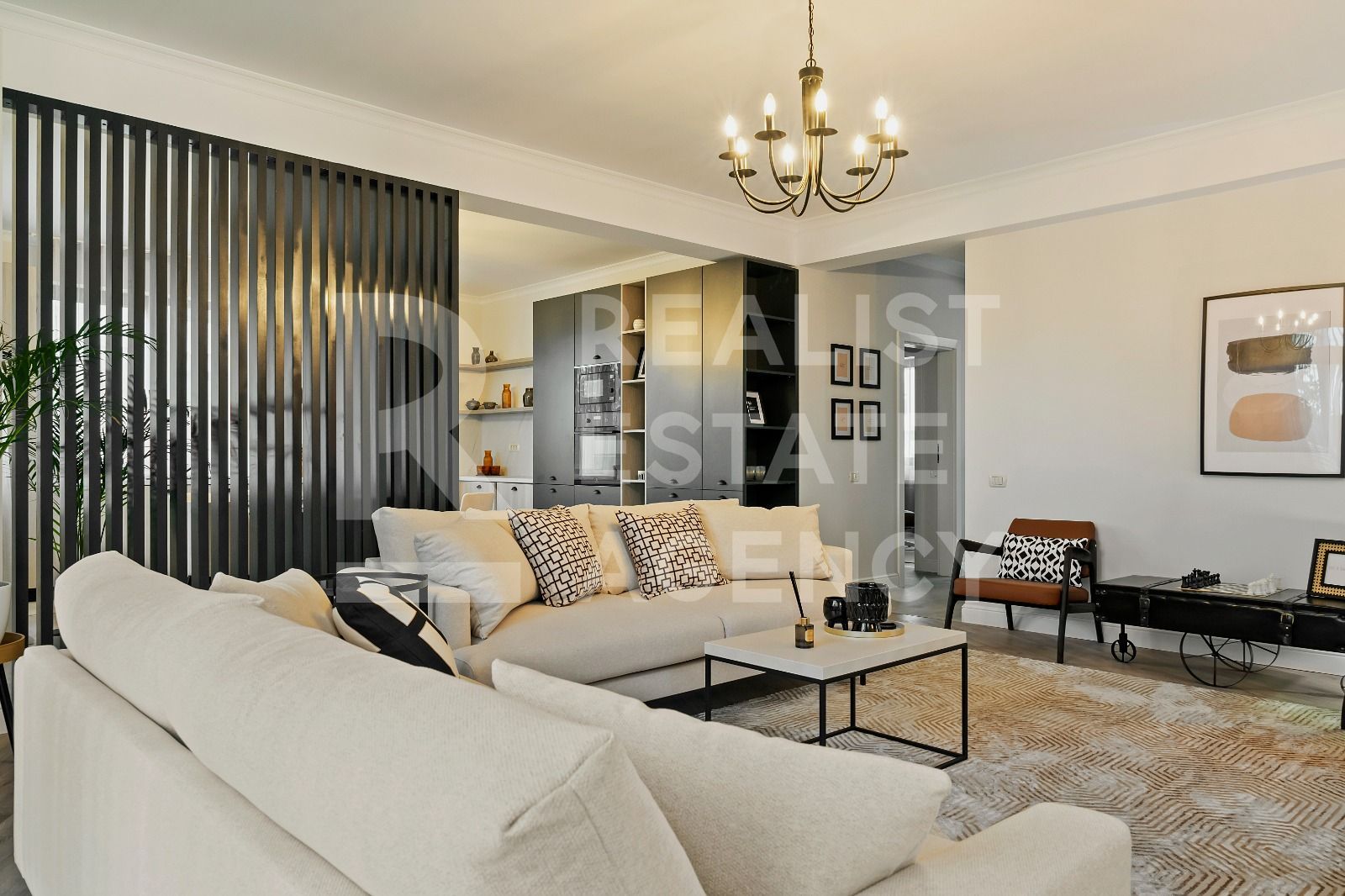 Vilă de lux situată într-un cadru natural deosebit - Poză 6