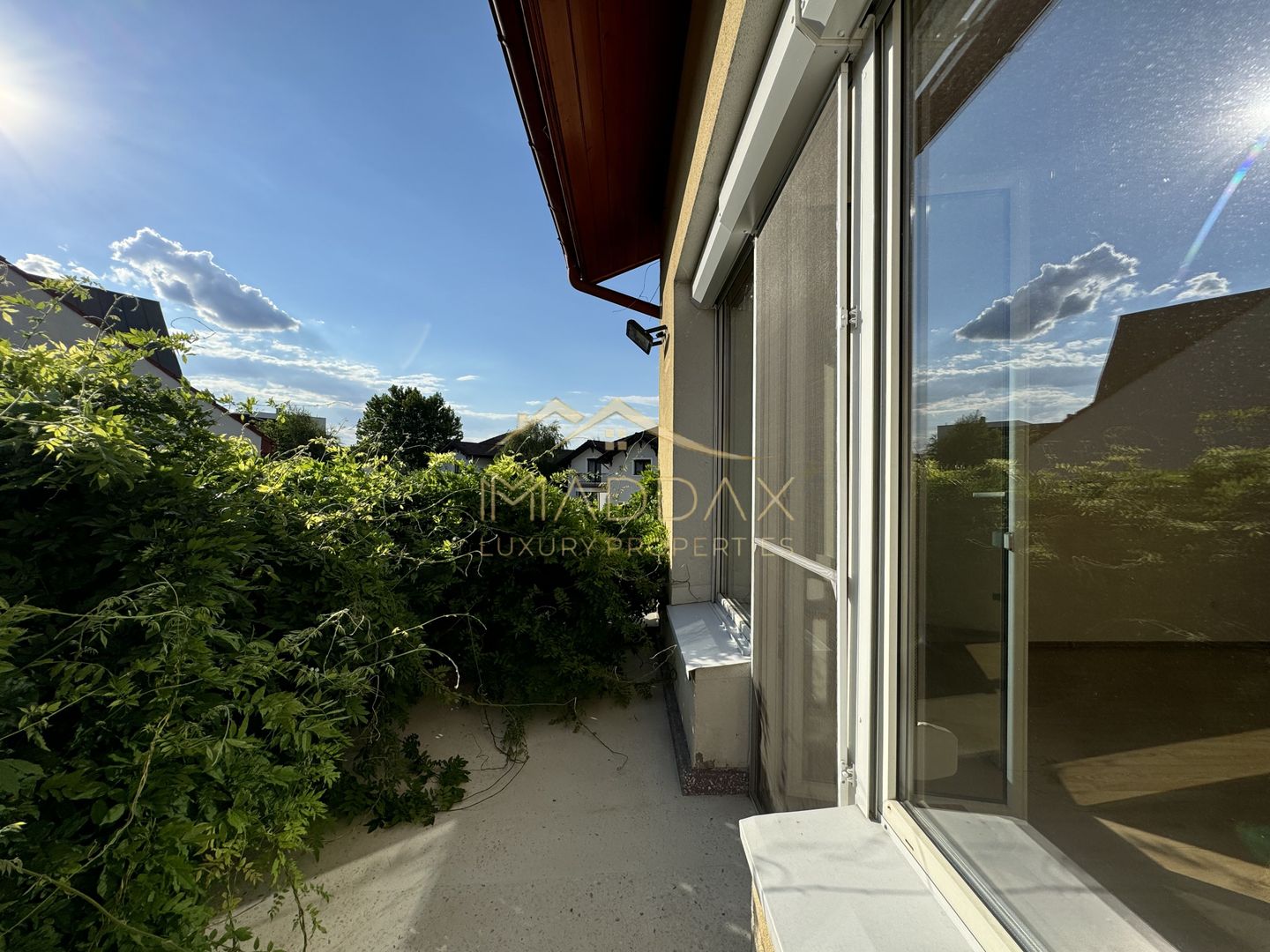 Vila Individuala _7 camere***Piscina***Teren 1000 mp//Erou Iancu Nicolae - Poză 42