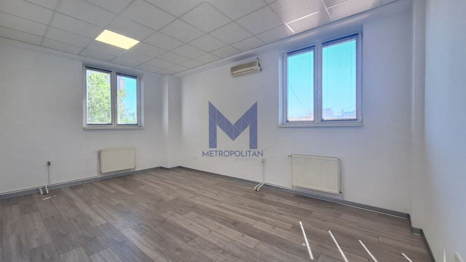 Spațiu birouri 26 mp, proaspăt renovat, cheltuieli incluse - Poză 1