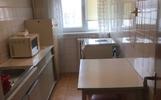 Vanzare Apartament 3 camere, Decomandat, Bd.Al.Obregia, - Poză 2