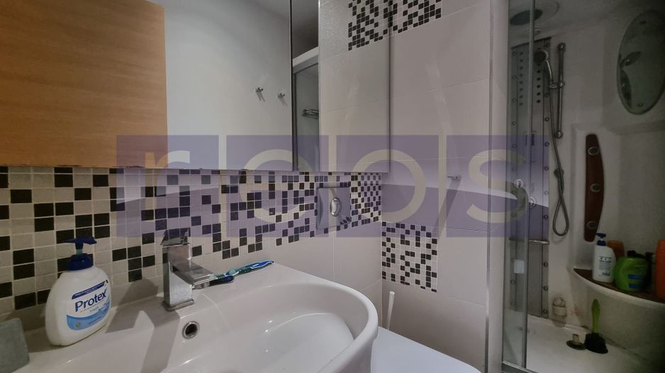 VANZARE 3 CAMERE SEMIDECOMANDAT - Mall Vitan - Poză 13