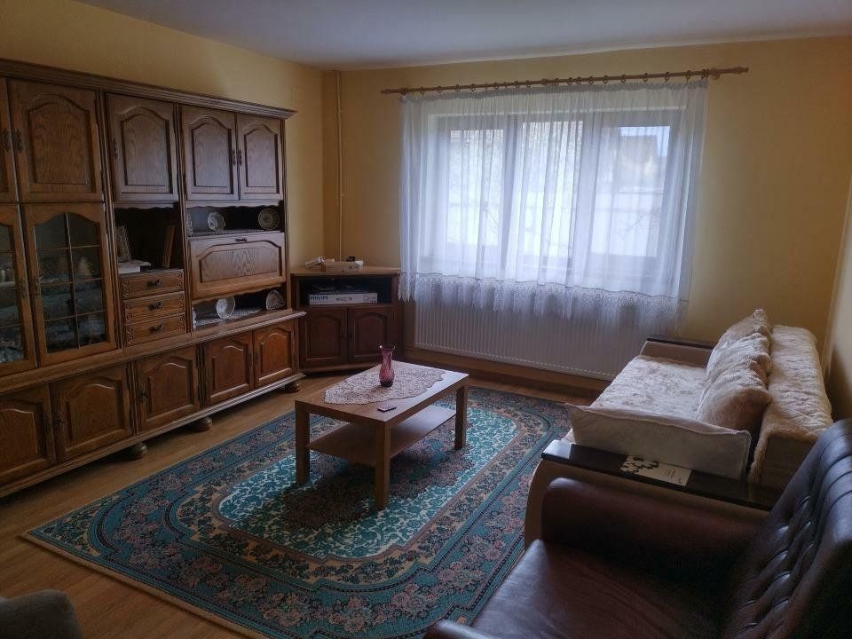 Casa de vanzare in Sanpetru cu 650mp teren - Poză 2