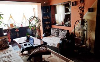 Tomis Nord - Banca Religiilor - Apartament compus din 4 camere, etaj 3. - Poză 1