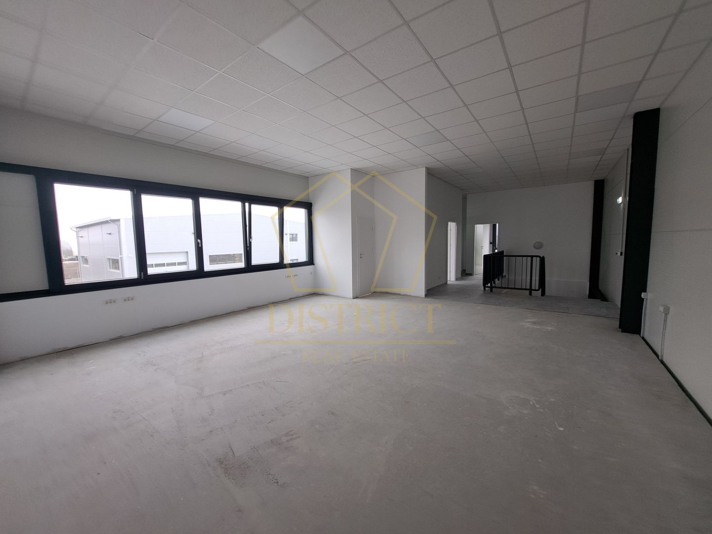 COM 0% Hale servicii, birouri și depozitare de inchiriat  | Aeroport - Poză 8