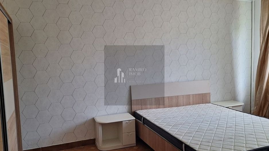 Garsoniera decomandata etaj 1- 6 minute Metrou Piata Sudului - Poză 5