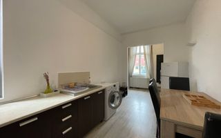 Apartament cu doua cemere in zona Centrala! - Poză 9