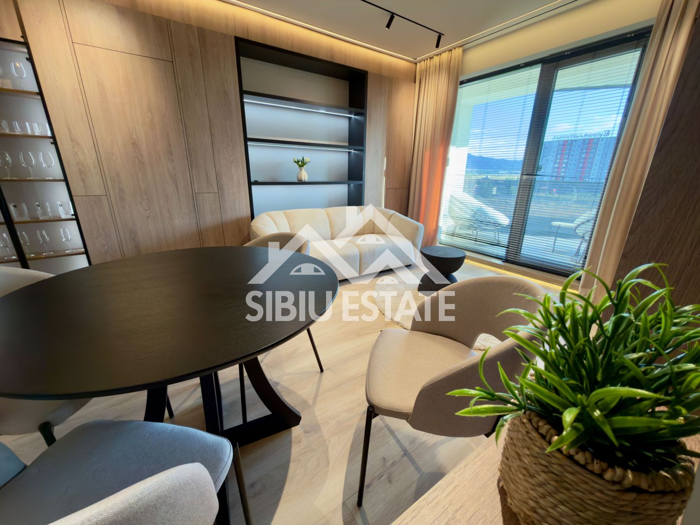 Apartament de lux de închiriat – Evolution Apartments, Sibiu - Poză 2