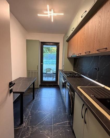 Apartament 2 camere in complexul Roka Residence cu loc de parcare si centrala - Poză 10