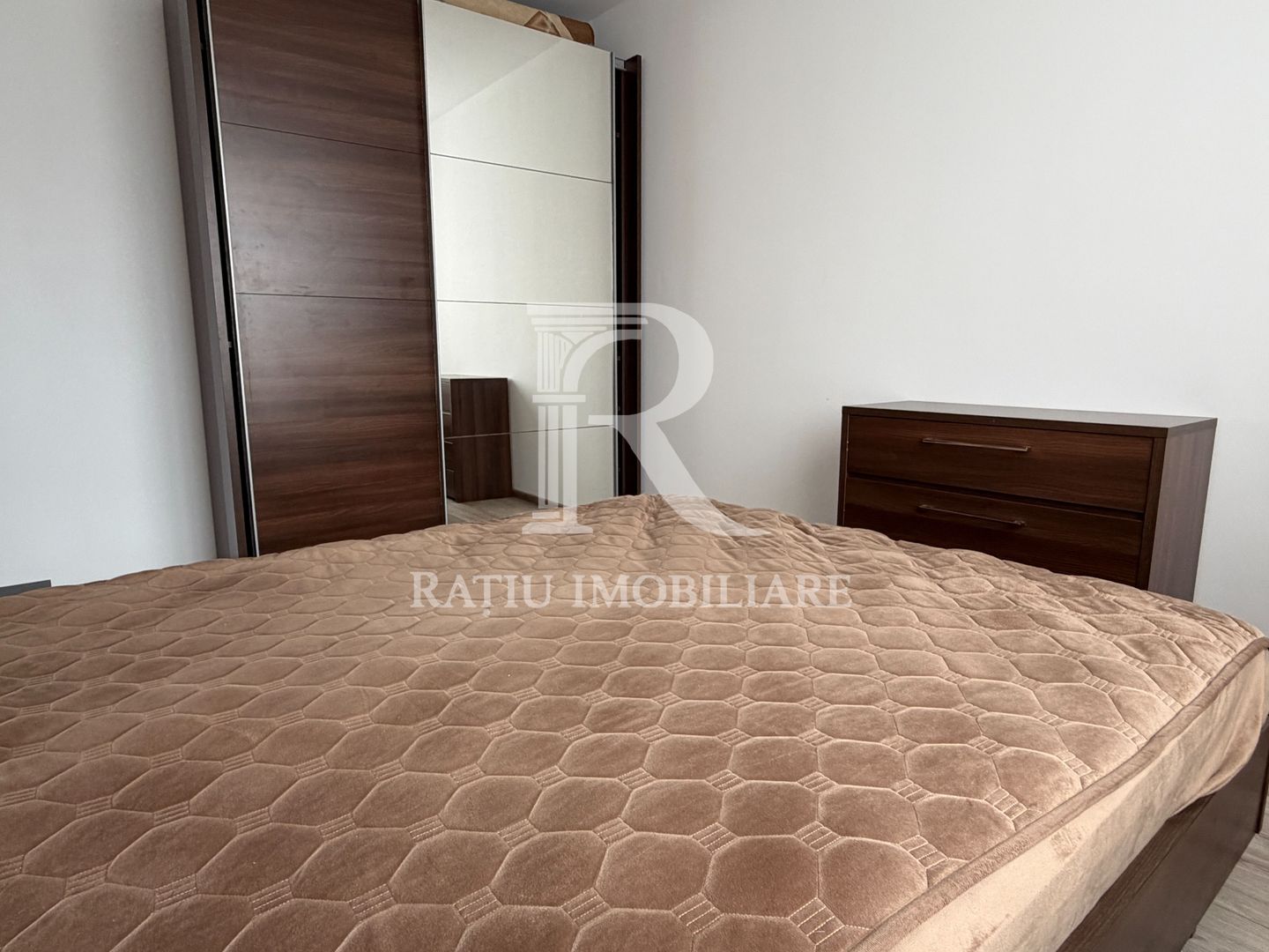 Apartament 2 camere ARED | Loc de parcare acoperit | Oradea - Poză 11