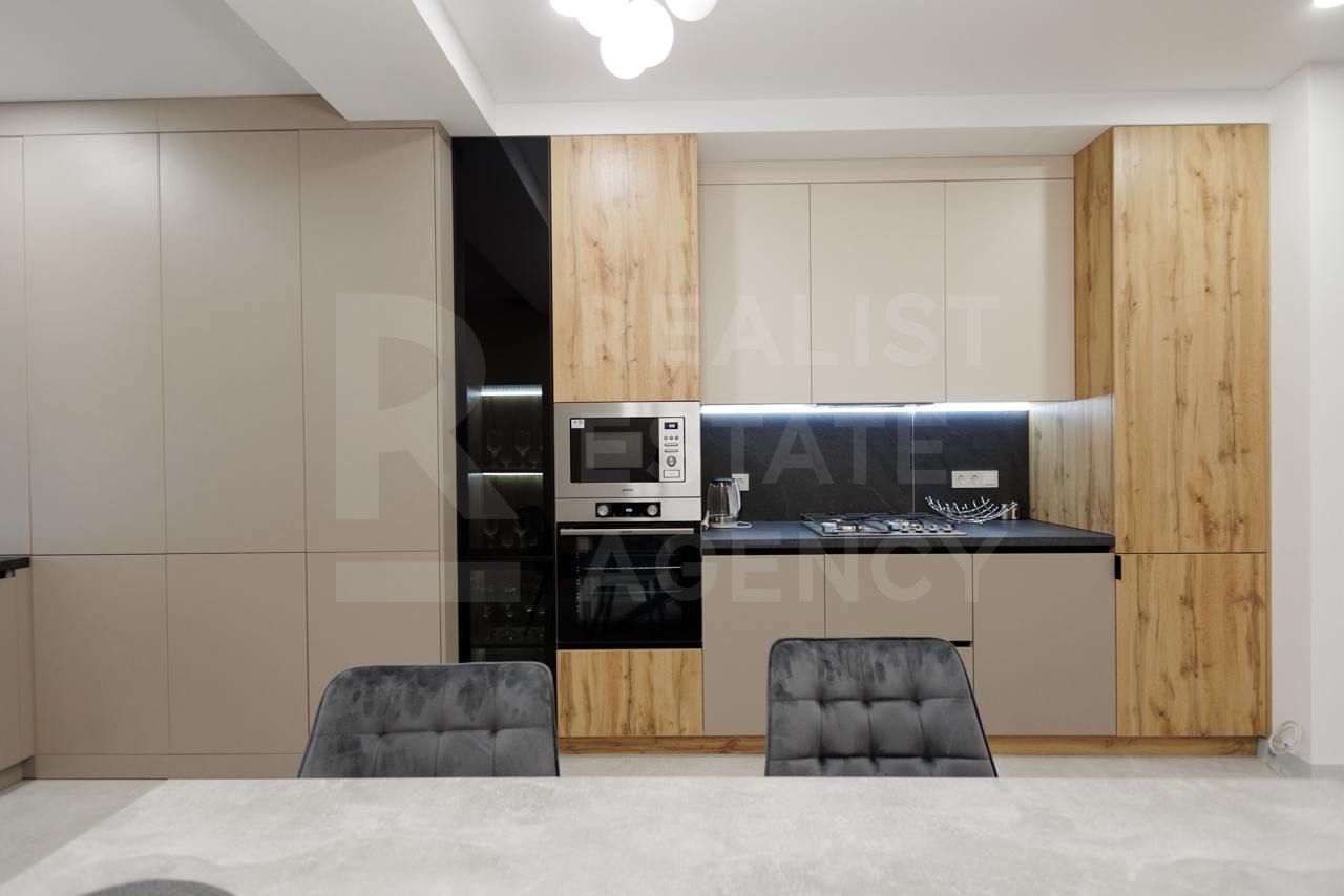 Chirie, apartament, 4 camere, strada Lev Tolstoi, Centru - Poză 4