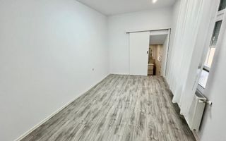 Apartament Ultracentral cu 2 camere complet renovat - de vânzare - Poză 4