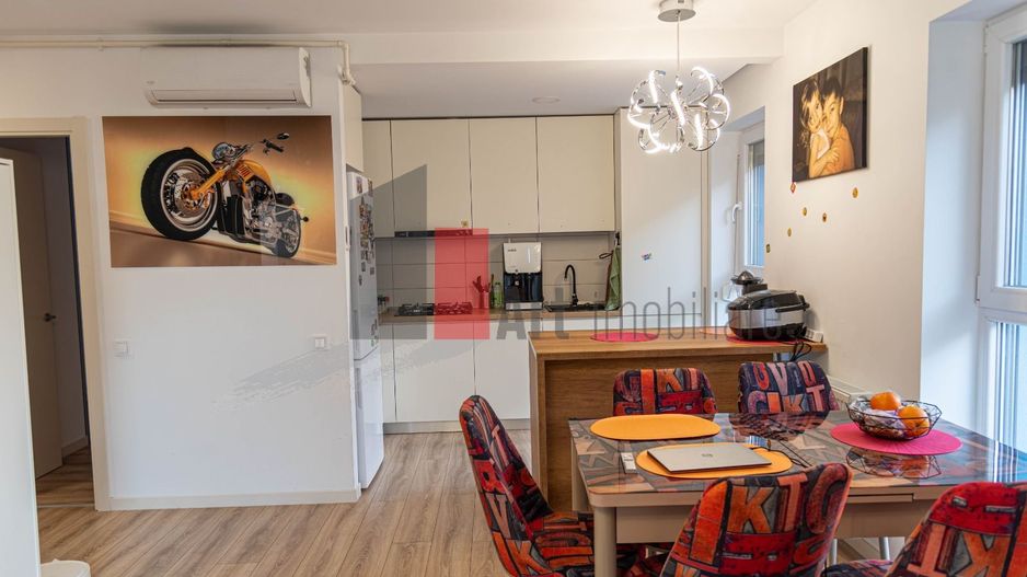 4 Camere Basarabia - Complex Hercesa Vivenda - Poză 6