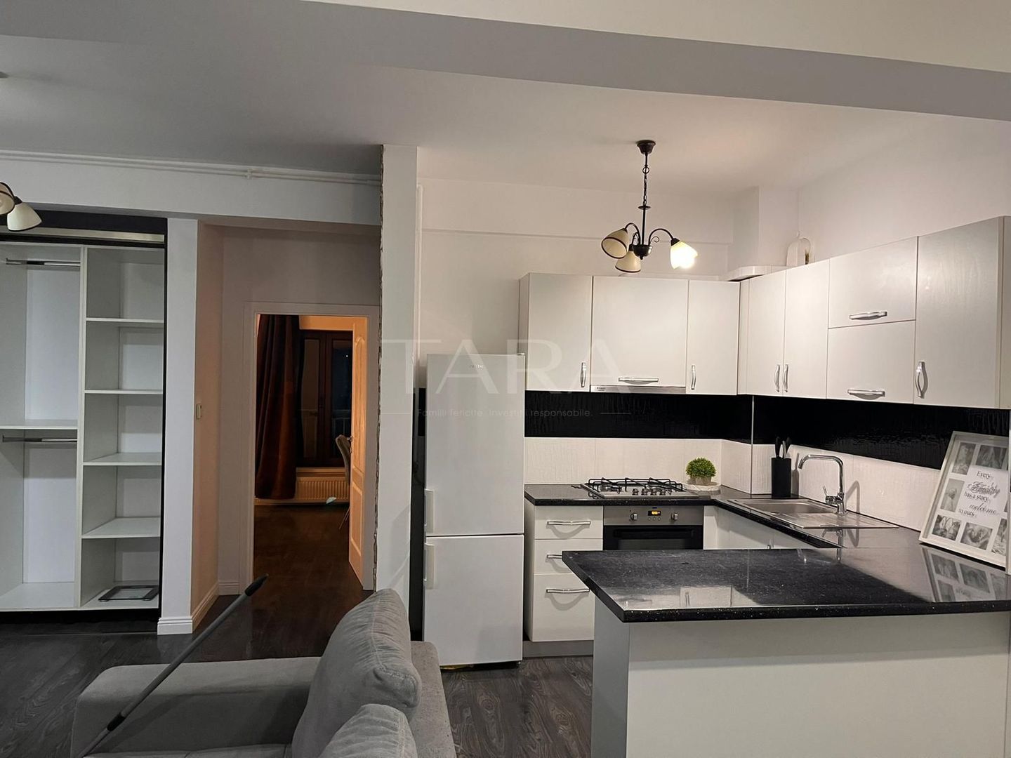 Exclusiv. Inchiriere 2 camere, ultrafinisat. Semicentral, Gruia. - Poză 5