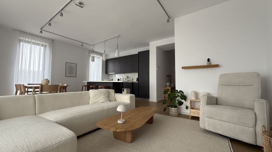 Apartament Jandarmeriei | Stejarii (The Ivy) - Poză 2