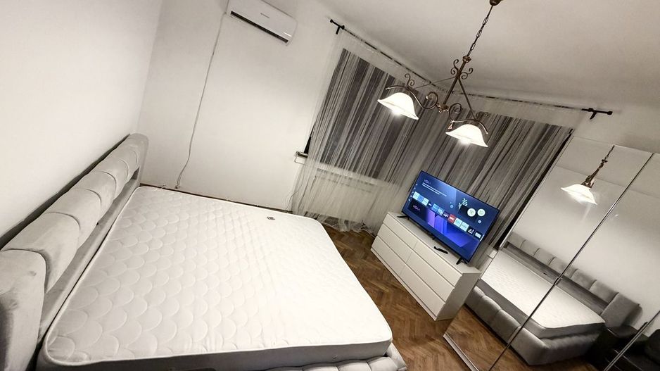 Stefan cel Mare - 3 Camere De Inchiriat - Poză 1