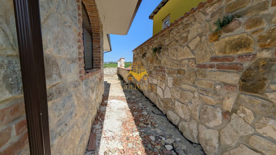 Vila, 4 Camere, Dezmir, Constructie Noua, 450 mp, 4 Bai, 2 Parcari - Poză 31