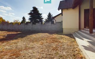 Vilă la sol cu 3 camere în Pârneava - Poză 23