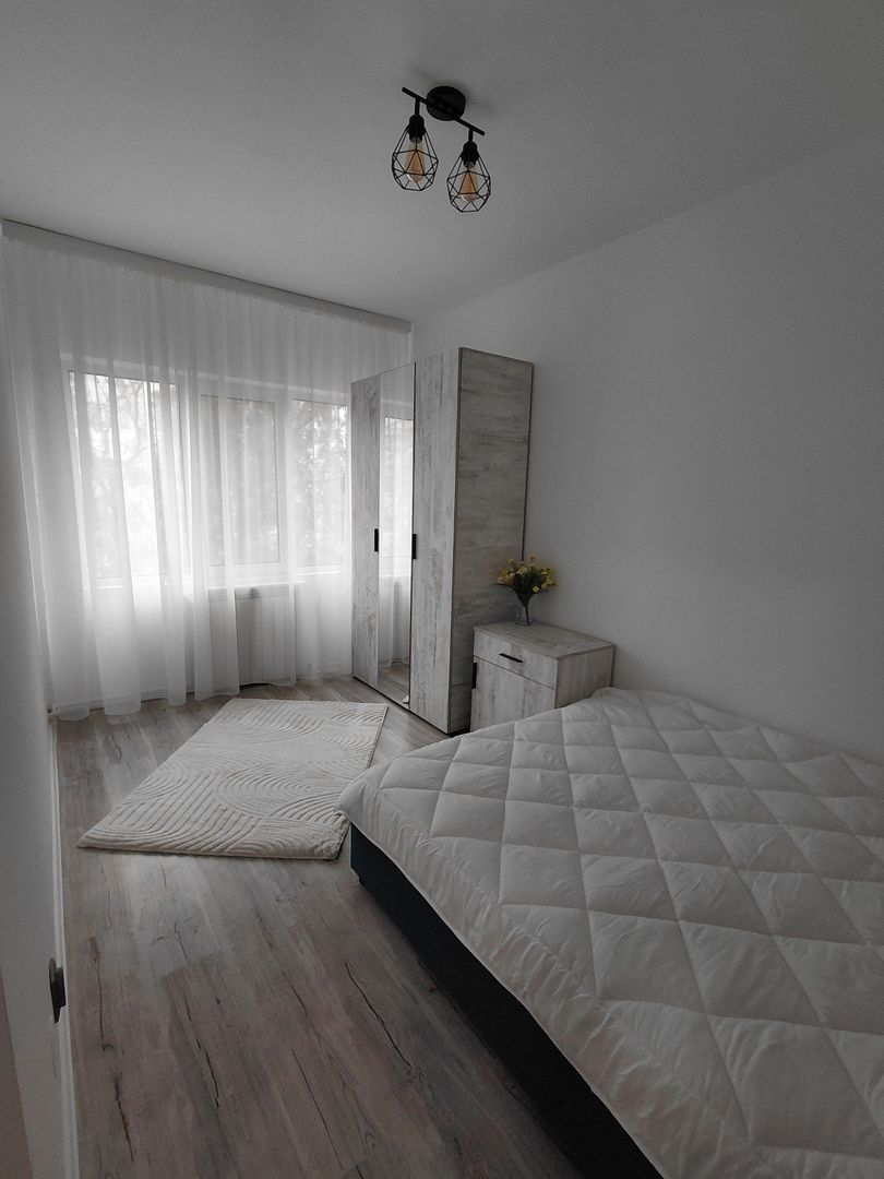🏡  Apartament 3 camere – Micro 16,  etaj 2, (în spate la complex  Siret) - Poză 16