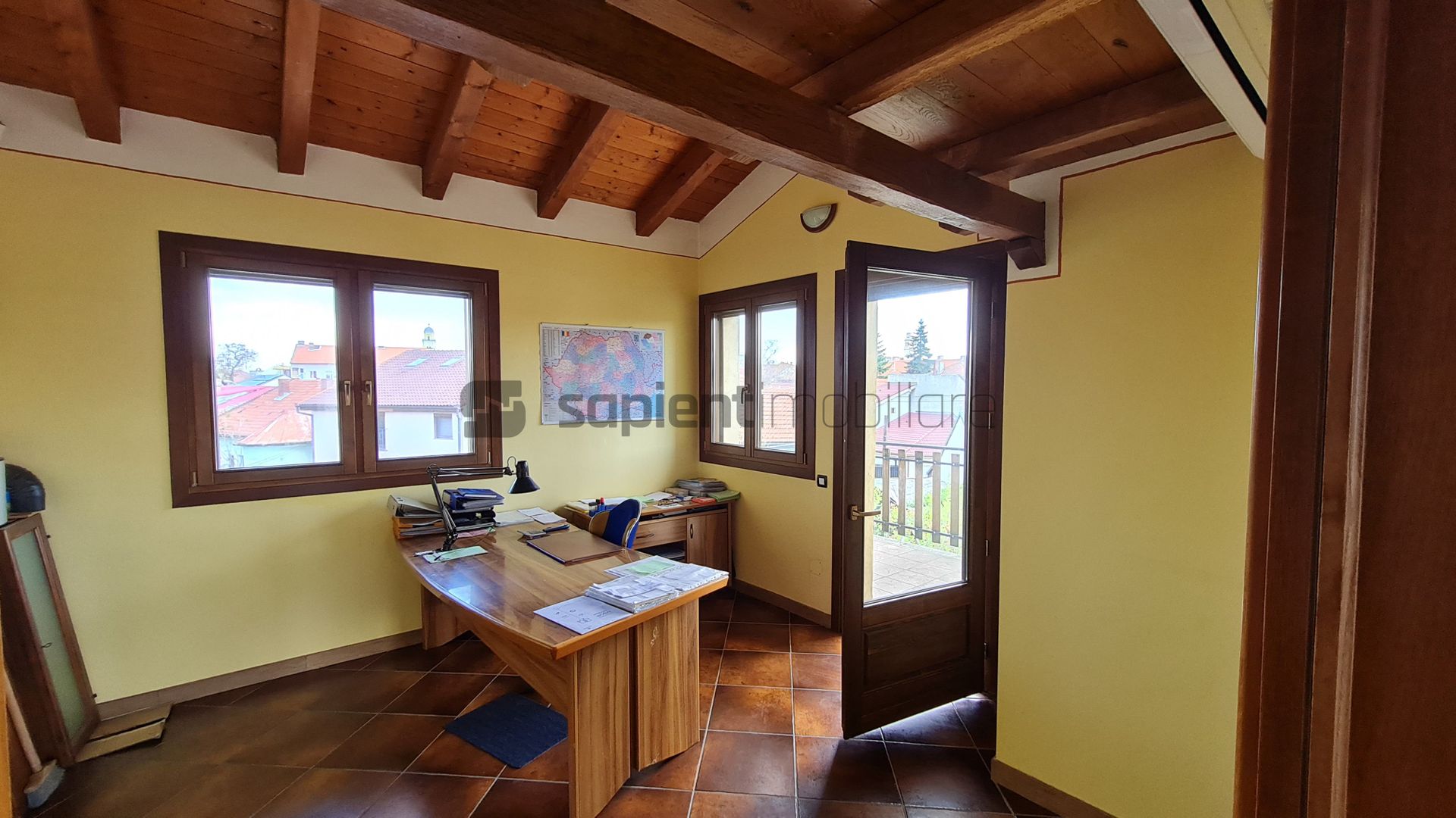 SAPIENT IMOBILIARE / Apartament deosebit - str. Cuza Vodă - Poză 7