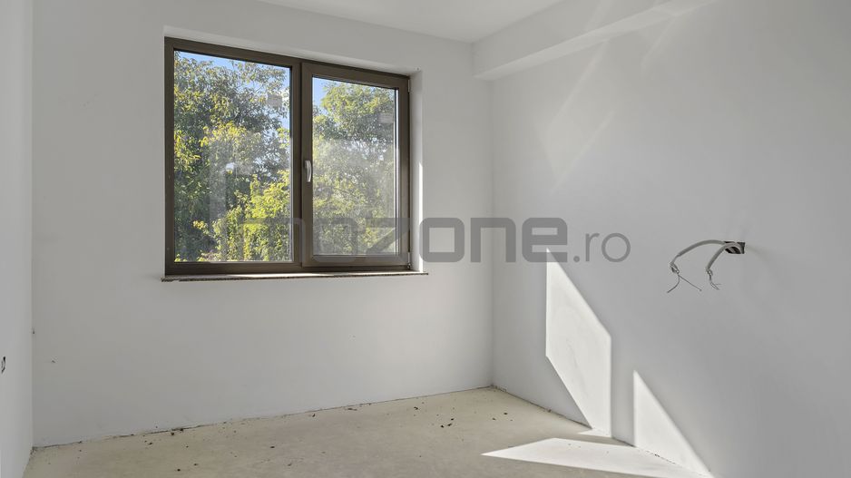 De Vanzare | Casa Spatioasa | Curte Generoasa | Finisaje la alegere | 142 mp - Poză 23