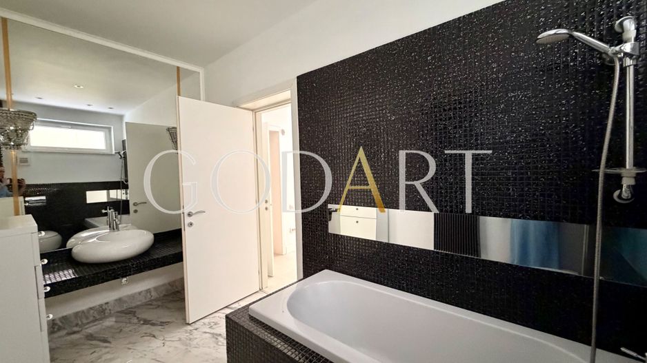 Apartament exclusivist cu 5 camere | Șoseaua Nordului | Curte privată - Poză 12