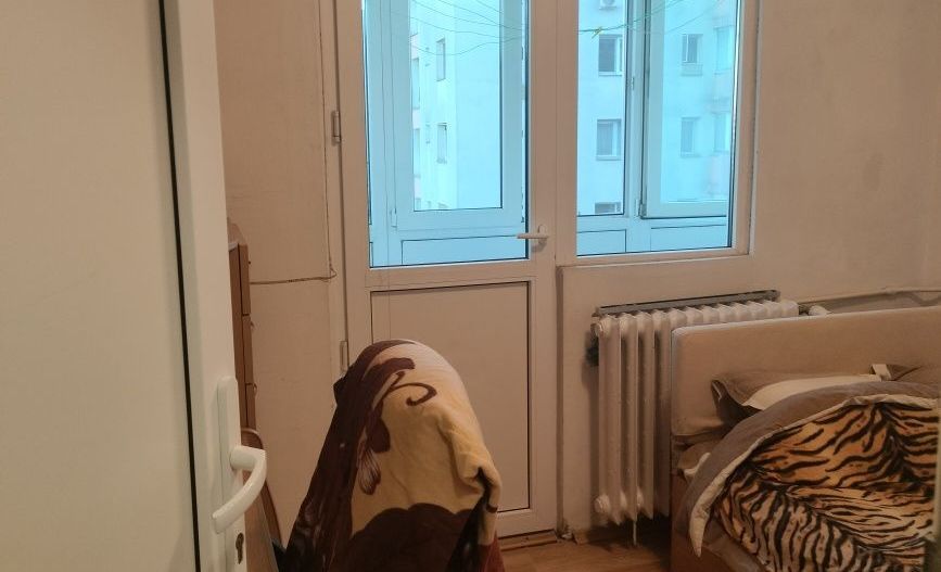 Proprietar închiriez apartament cu doua camere in zona Teiul Doamnei - Poză 8