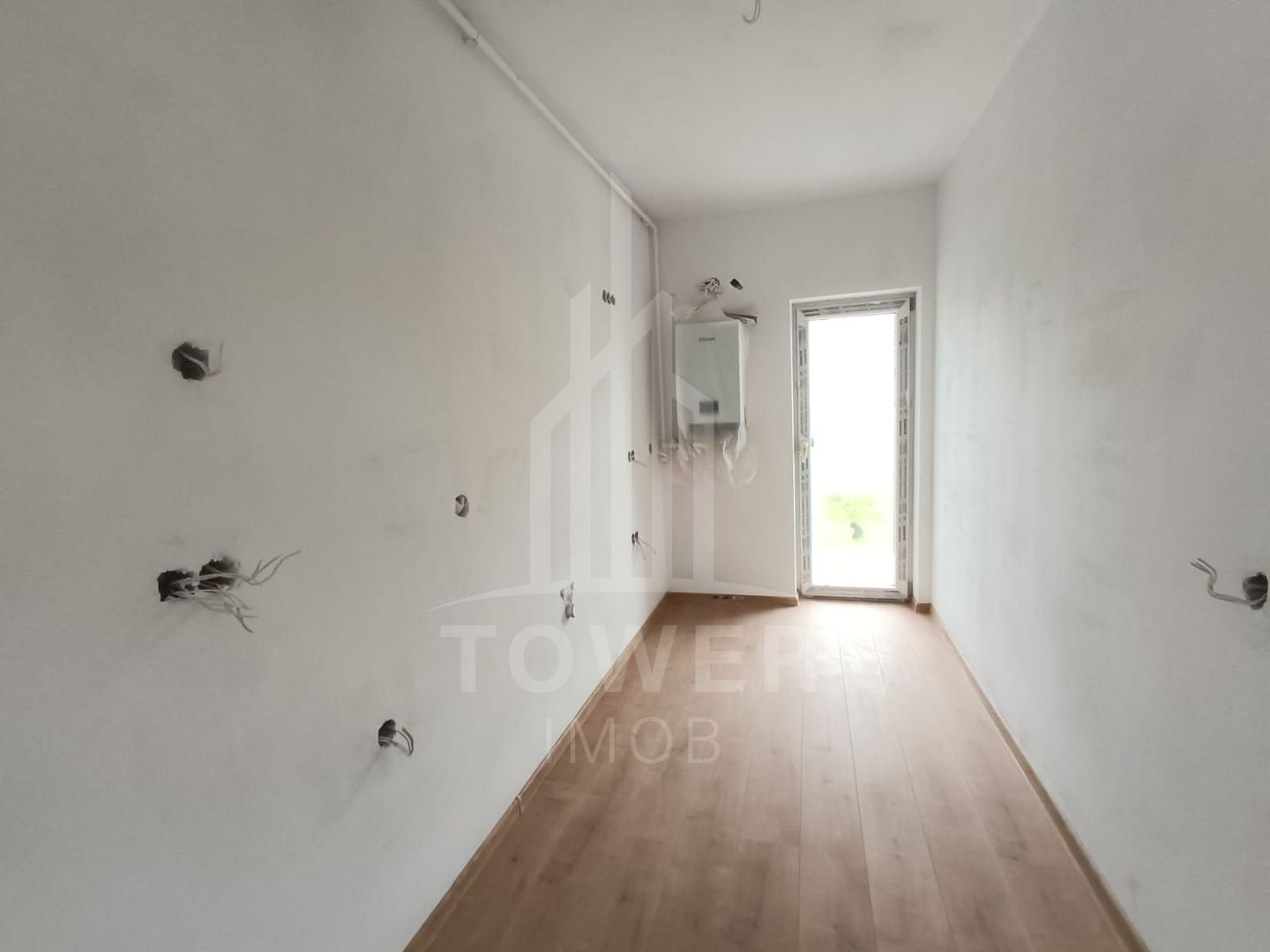 Apartament 1 cameră, 38 mp + grădină privată - Poză 2