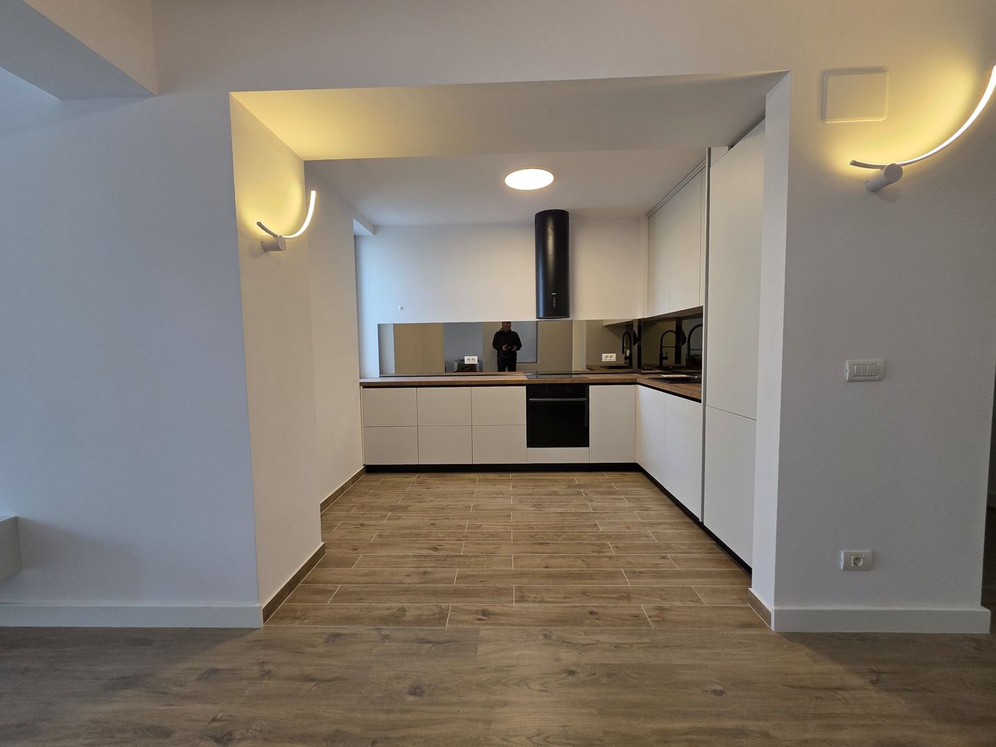 Apartament 3 camere de inchiriat nou în zona Armenească - Universitate - Poză 47