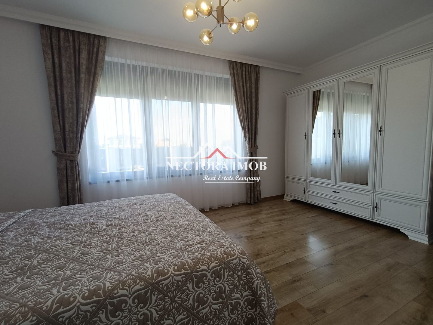 NECTORA IMOB-Casa Premium 4 camere, 2 bai, garaj, 720 mp teren Oncea - Poză 17