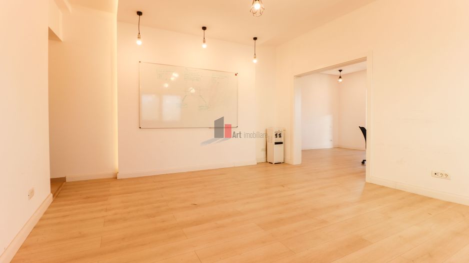 Vila "STRATO", ultrafinisata, comercial/birouri, "BLACK FRIDAY" - Poză 11