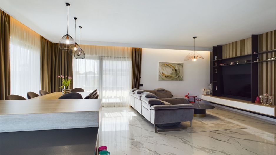 Vilă Exclusivistă Dumbrăvița - Poză 2